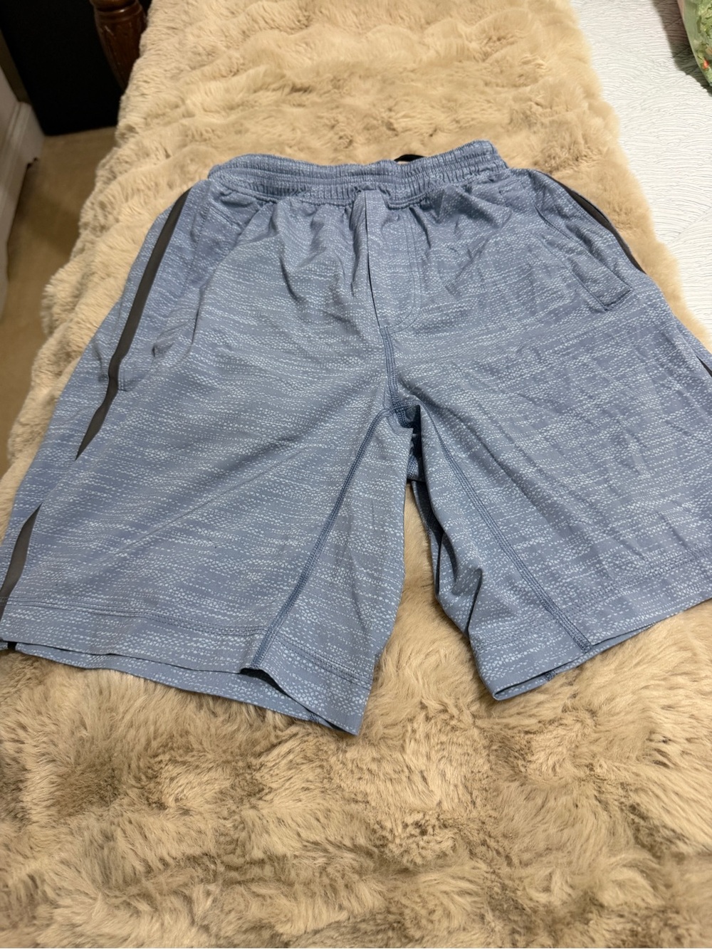 lululemon athletica Blue Athletic Shorts with Black Accent - Picture 3 of 4